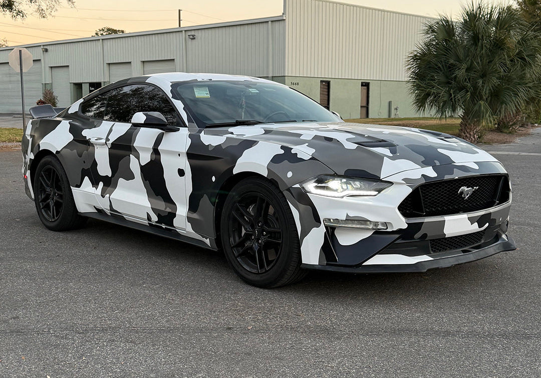 Custom Vinyl Wraps: Adding Style to Cars and Equipment