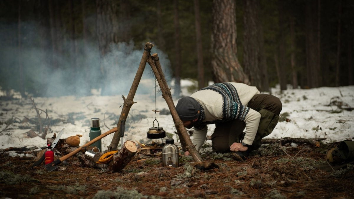 How To Survive in the Woods - GunSkins