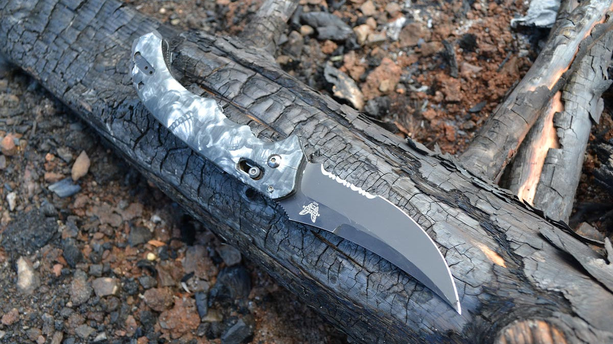 Tactical Equipment and Knife Lanyards: Why They're Important and How to Choose the Right One - GunSkins