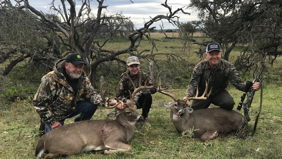Top 5 Locations to Go Whitetail Deer Hunting in Texas - GunSkins