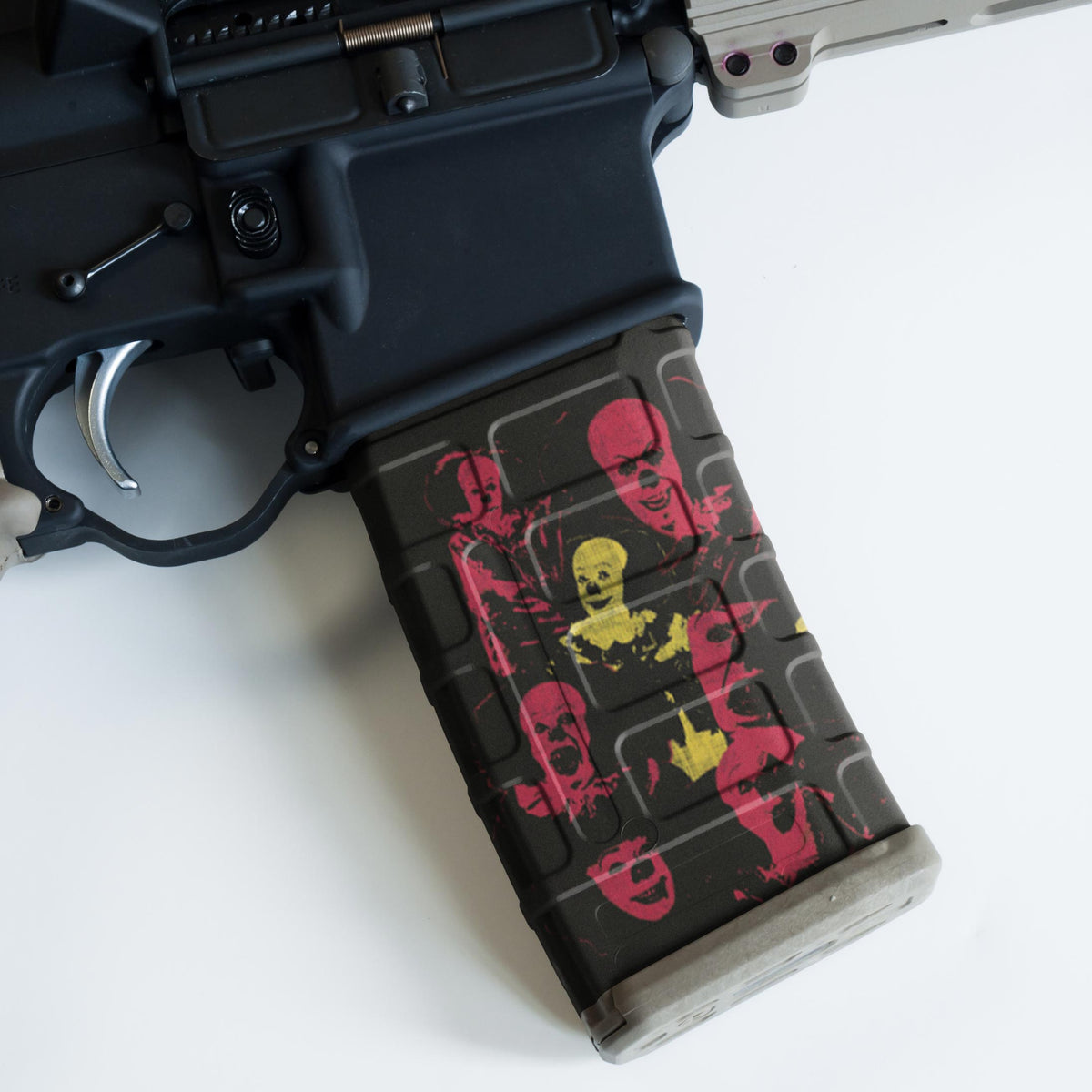 AR-15 Mag Skin (Pennywise Clown Character)