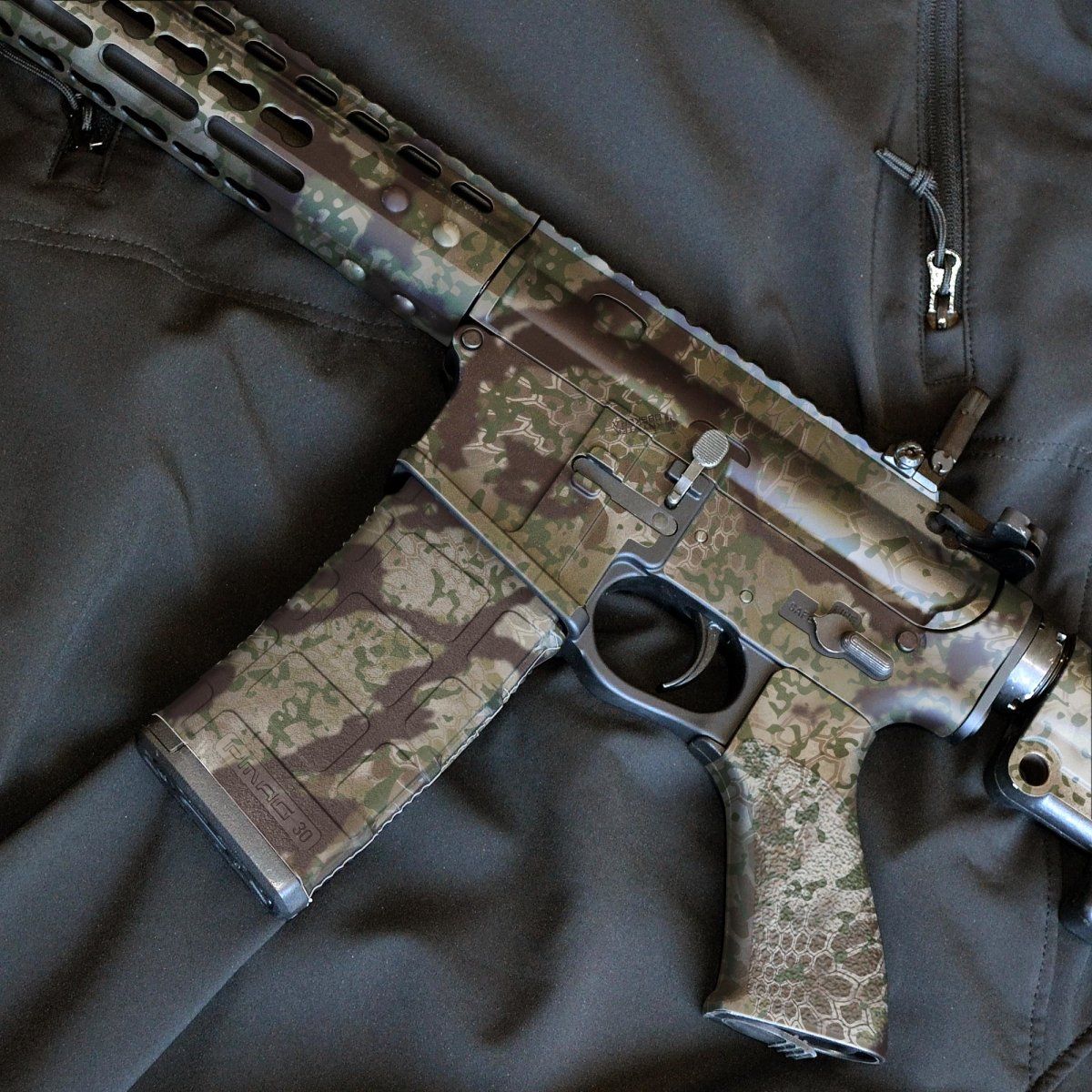 AR-15 Rifle + Mag Skins Bundle - GunSkins
