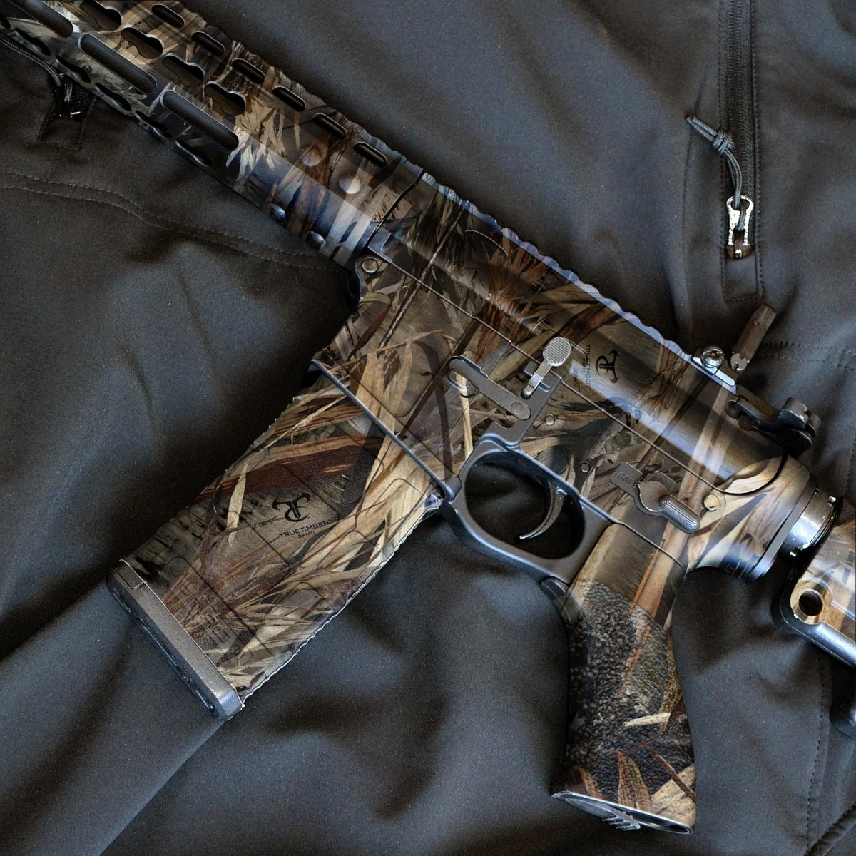 AR-15 Rifle Skin - GunSkins