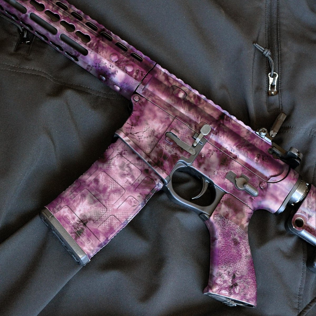 AR-15 Rifle Skin - GunSkins