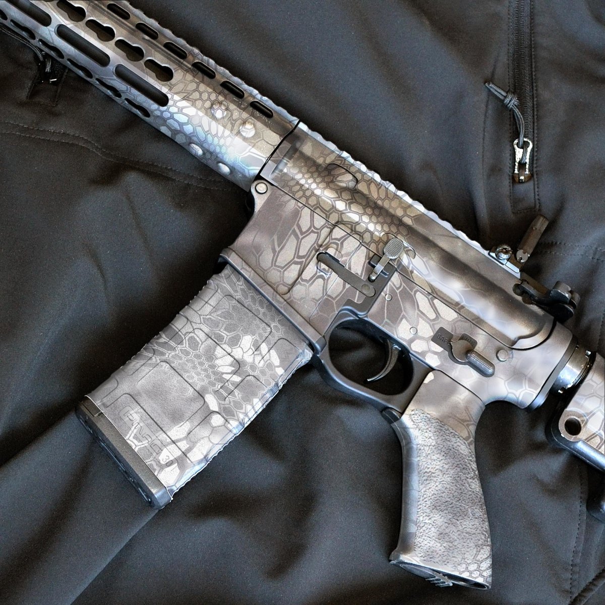 AR-15 Rifle Skin - GunSkins